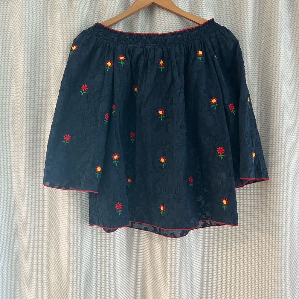Floral Embroidered Off-Shoulder Blouse - Navy